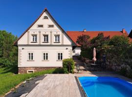 Holiday Home Frilo by Interhome，位于Šonov的酒店