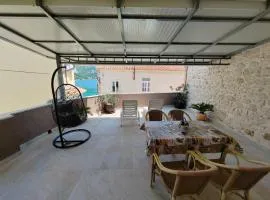 Apartment Turan in City Center with Big Terrace & Free Parking