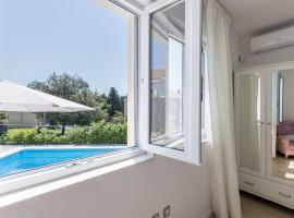 Villa KaTess with heated pool，位于斯普利特的度假屋