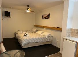 Tocumwal hotel motel，位于托克姆沃尔的酒店