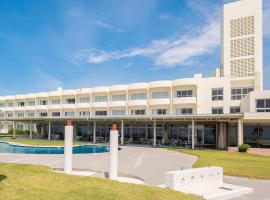 EN RESORT Kumejima EEF Beach Hotel，位于久米岛的酒店