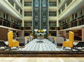 Four Points by Sheraton Production City, Dubai，位于迪拜的酒店