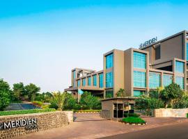那格浦尔艾美度假酒店，位于那格浦尔那格浦尔多模式国际货运枢纽与机场附近的酒店