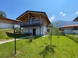 Chalet Charivari Inzell mit Whirlpool, Sauna & Garten