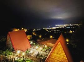 Antikhouse Bungalow&Cafe，位于阿克恰阿巴德的酒店