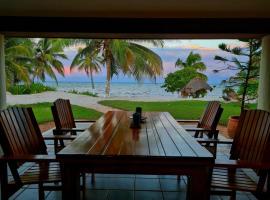 Gorgeous Private Beach House，位于玛哈威的酒店