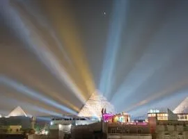 Falcon pyramids inn