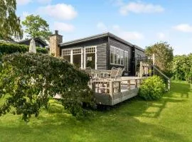 Amazing Home In Hornslet With Kitchen