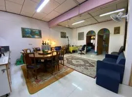 Aryaty Stay Pantai Batu Buruk Kuala Terengganu