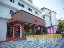 Mayo Suites，位于帕拉克卡德的酒店