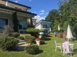 Villa Paradise，位于Esmate的酒店