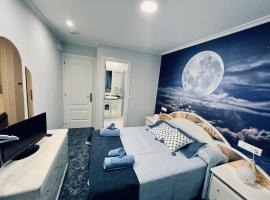 Luna Llena (Soria)，位于索里亚的带停车场的酒店