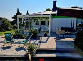 Ferienhaus Grüner Bungalow Kontaktloser CheckIn，位于Stendell的酒店