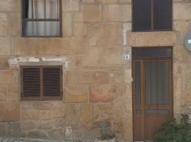 Casa da vila de Caria