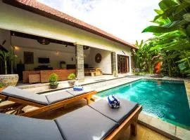 Villa CRIS - Heart of LEGIAN 3 Bedrooms, 3 Bathrooms