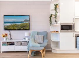 Boomerang Point Apartment，位于布鲁斯海滩的酒店