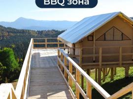 Bukovel Glamping，位于布克维的豪华帐篷