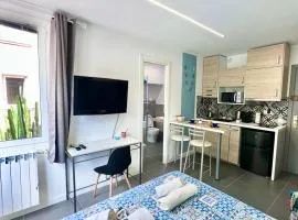 Gloria Maris Apartment，位于芒通的海滩短租房