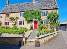 Wilde Escapes