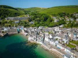 Cawsand Coastal Retreat