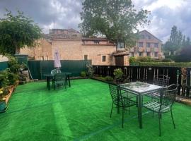 Casa Carabias，位于卡拉维亚斯的酒店