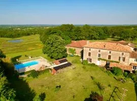 A L'Ombre Du Marronnier GITES