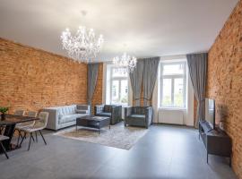 Royal Apartments Liptovsky Mikulas，位于利普托斯基米库拉斯的自助式住宿