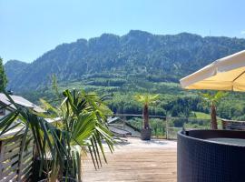 Ferienhaus Goldener Anker Unterach am Attersee，位于阿特湖畔翁特拉赫的别墅