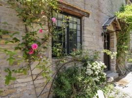 Fox Den Cottage，位于科姆堡的酒店