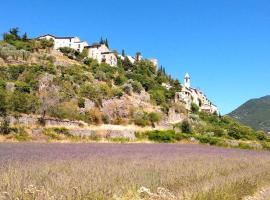 Location provence ventoux sault，位于萨路特德沃克吕兹的度假屋