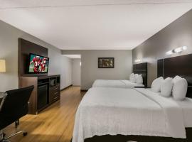 Red Roof Inn PLUS+ & Suites Knoxville West - Cedar Bluff