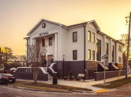 Lily Hall，位于彭萨科拉Pensacola Historical Museum附近的酒店