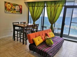 Condo with great view in PJ，位于八打灵再也的酒店