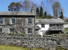 Langdale Cottage - 5 bedrooms and 5 bathrooms