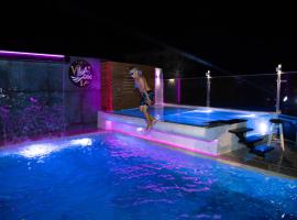 Vila One Beach Hotel，位于都拉斯的酒店