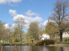 Holmåkra long stay by House Viola, 3 bedroom entire house in Bodafors, sleeps 7，位于Bodafors的酒店