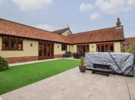 The Stables at Hall Barn，位于迪斯的度假屋