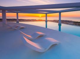 Exceptional Apartment in Gran Canet 9th floor with sea view and private garage，位于卡耐特蒂贝兰格的酒店