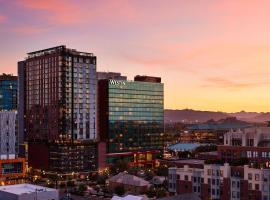 The Westin Tempe，位于坦培坦佩艺术中心附近的酒店