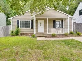 Cozy Vacation Rental about 2 Mi to Downtown Durham!