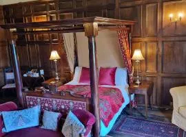 Braithwaite Hall Bed & Breakfast