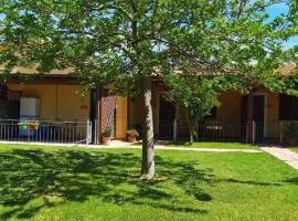 安图莱塔农家乐