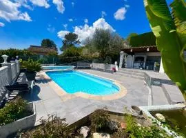 HAUT DE VILLA AVEC PISCINE privative ET APPARTEMENT REZ DE CHAUSSEE