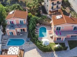 Danae Villas - 100m from beach