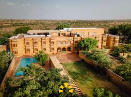 Hotel Golden Haveli，位于斋沙默尔的酒店