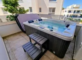Villa Miss Sunshine with private jacuzzi