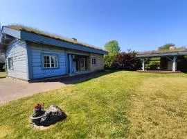 George Holiday Home