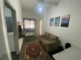 Casa 2 dorm, otima localizacao, Wi-Fi, Gar, pet，位于坎皮纳斯的别墅