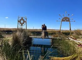 Uros Lodge Lover