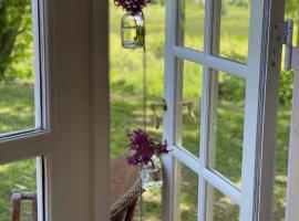 Hyggelig country Lodge，位于Stenstrup的酒店